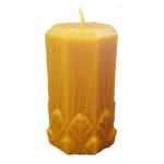 Load image into Gallery viewer, Octagonal pure beeswax candle with garden leaves and grasses at the bottom
